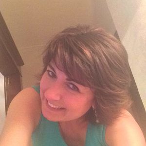 Meet your Posher, Cindy